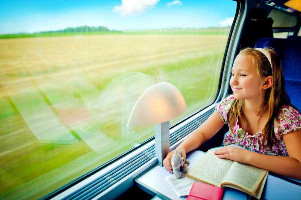 9 Books for Kids Who Love Traveling